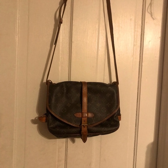 Preloved LV monogram saummur - Picture 9 of 16